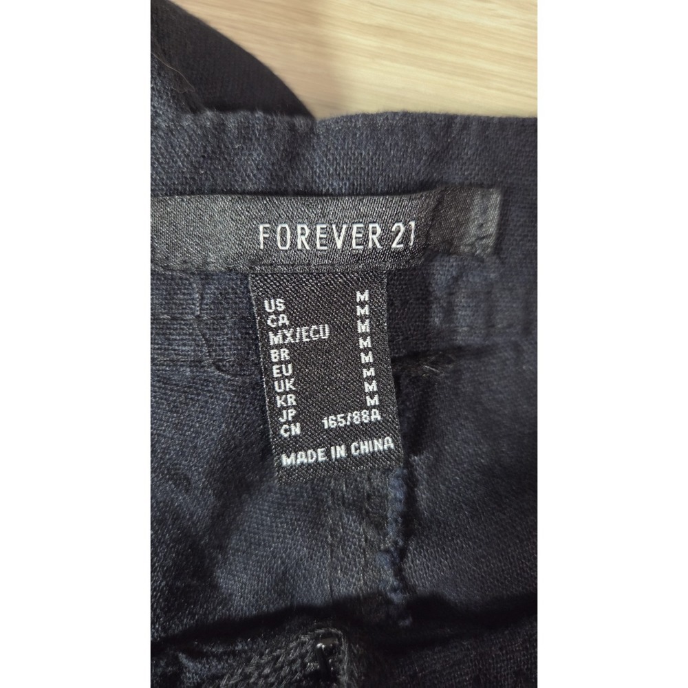 Forever 21 Women's Medium Black Linen Cargo Joggers Drawstring Waist Tie up Cuff - Picture 3 of 7